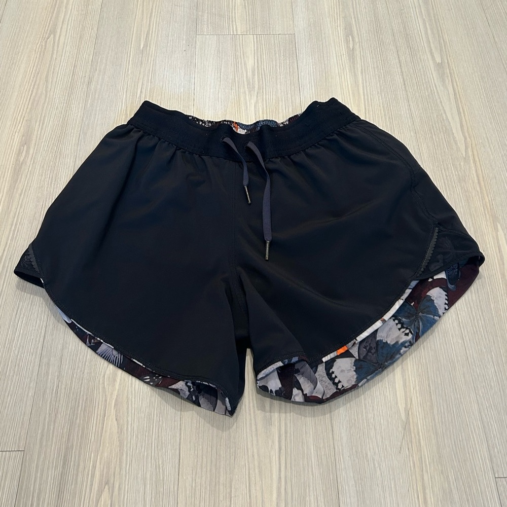 Lululemon reversible running shorts
